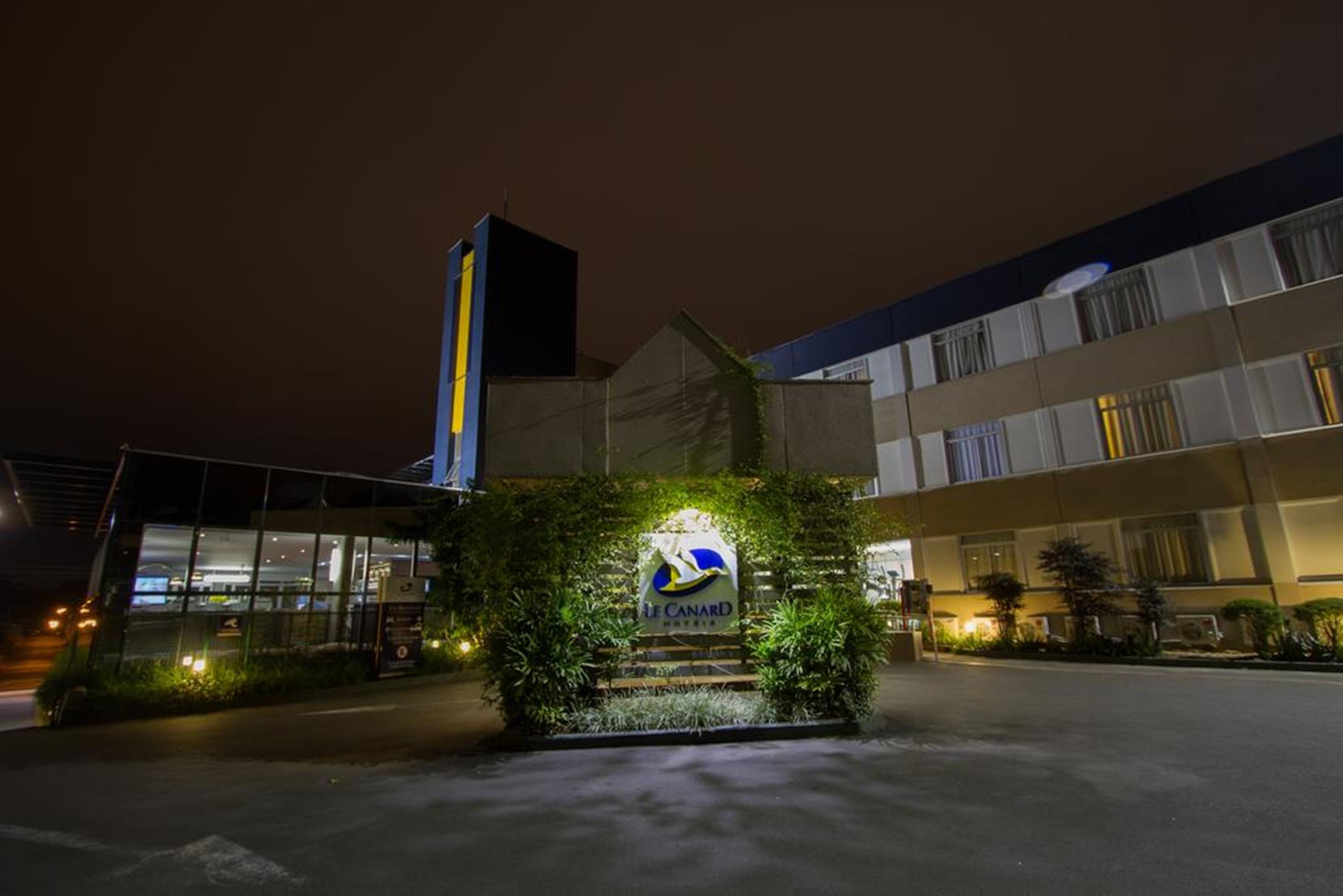 Le Canard Joinville Exteriér fotografie