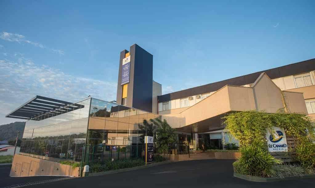 Le Canard Joinville Exteriér fotografie
